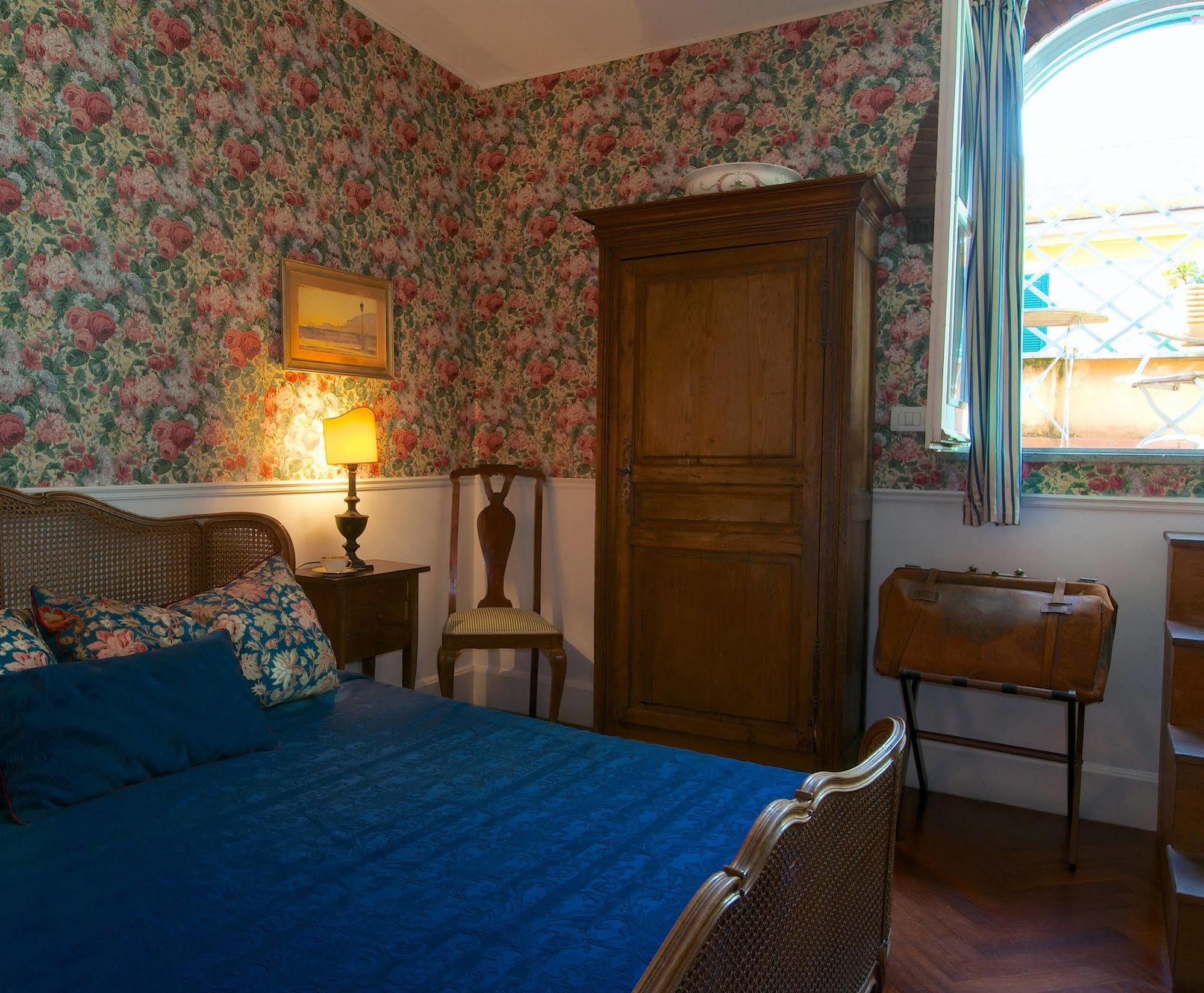 Couette-café Arco Dei Tolomei Rome